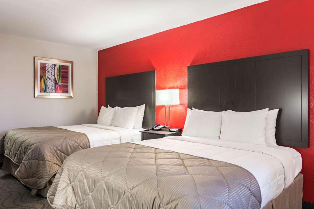 Clarion Inn & Suites Russellville I-40 Kamer foto